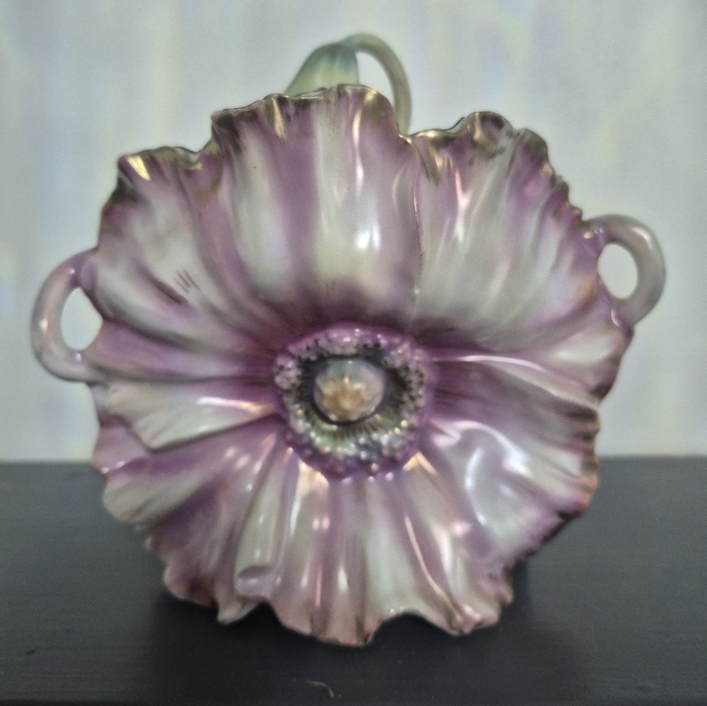 Royal Bayreuth Bavaria Purple and White Ceramic Flower Lidded Dish